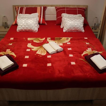 Deluxe Apartment Manuela With Balcony Top Center สปลิท ภายนอก รูปภาพ