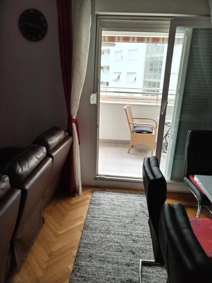 Deluxe Apartment Manuela With Balcony Top Center สปลิท ภายนอก รูปภาพ