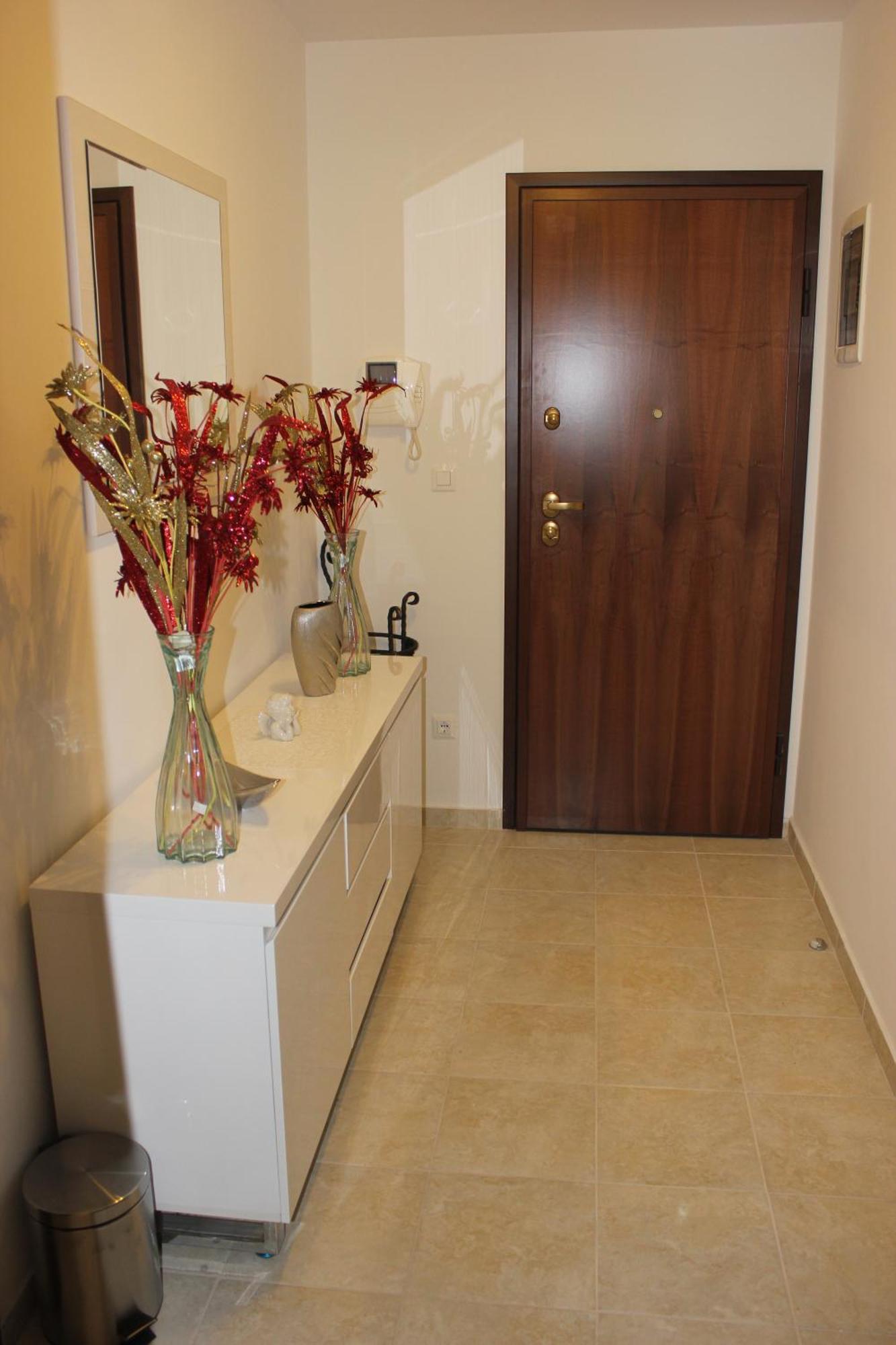 Deluxe Apartment Manuela With Balcony Top Center สปลิท ภายนอก รูปภาพ