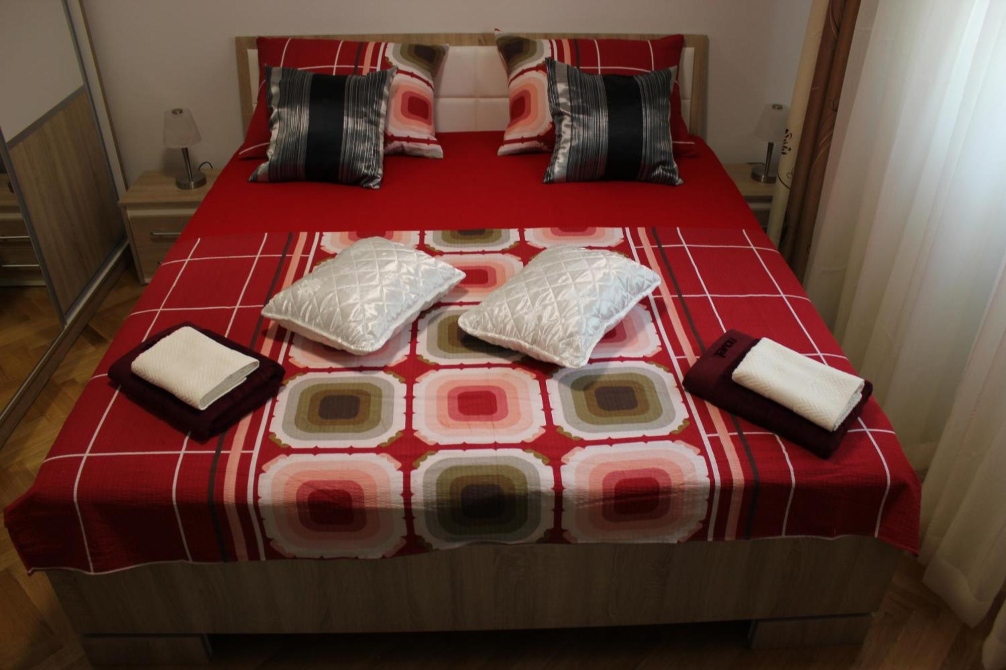 Deluxe Apartment Manuela With Balcony Top Center สปลิท ภายนอก รูปภาพ