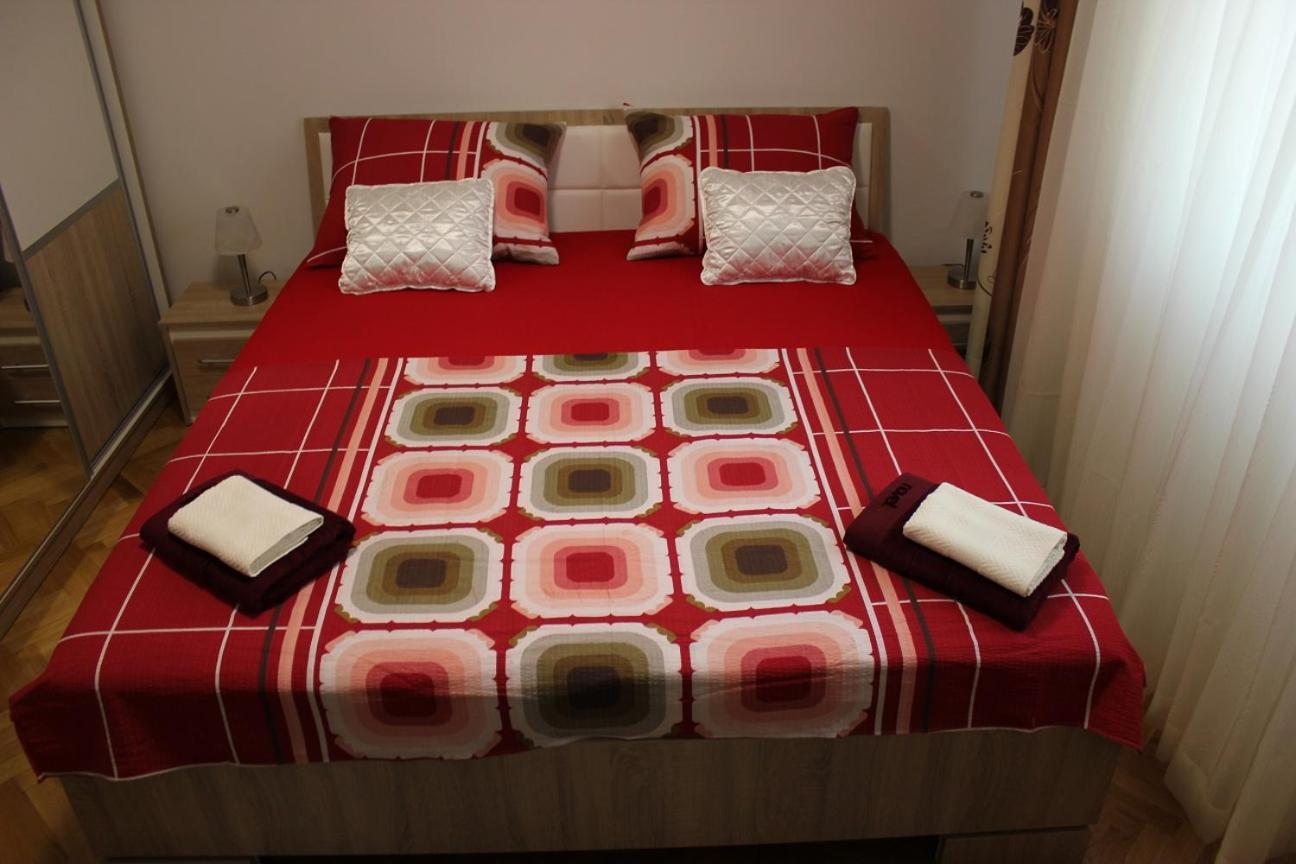 Deluxe Apartment Manuela With Balcony Top Center สปลิท ภายนอก รูปภาพ