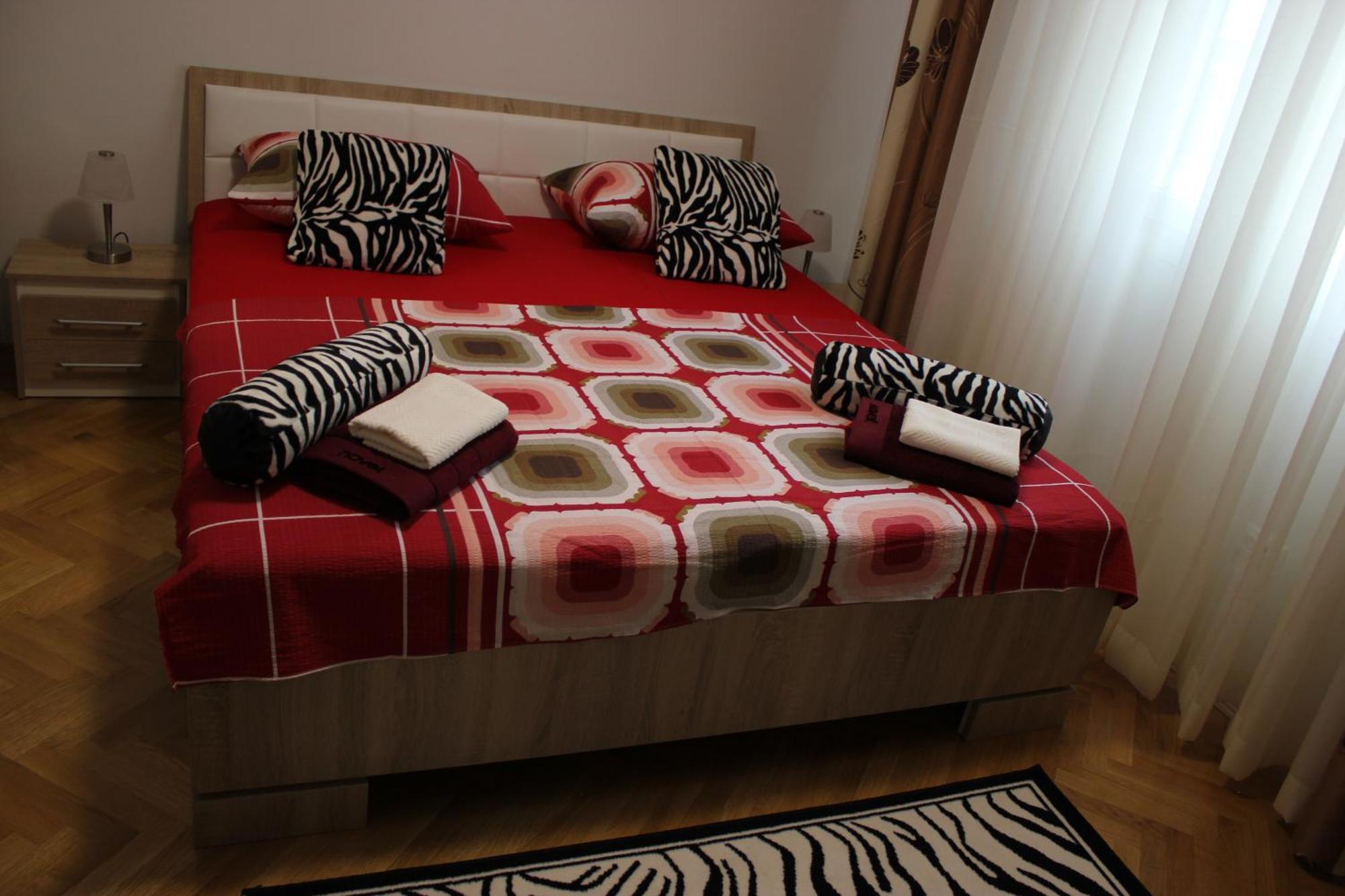 Deluxe Apartment Manuela With Balcony Top Center สปลิท ภายนอก รูปภาพ