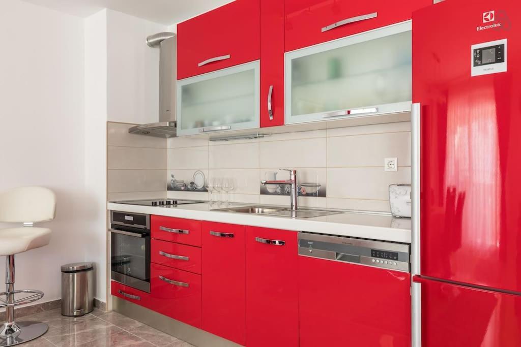 Deluxe Apartment Manuela With Balcony Top Center สปลิท ภายนอก รูปภาพ